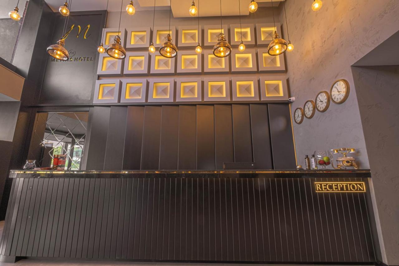Methishotel Karsiyaka  Exterior foto
